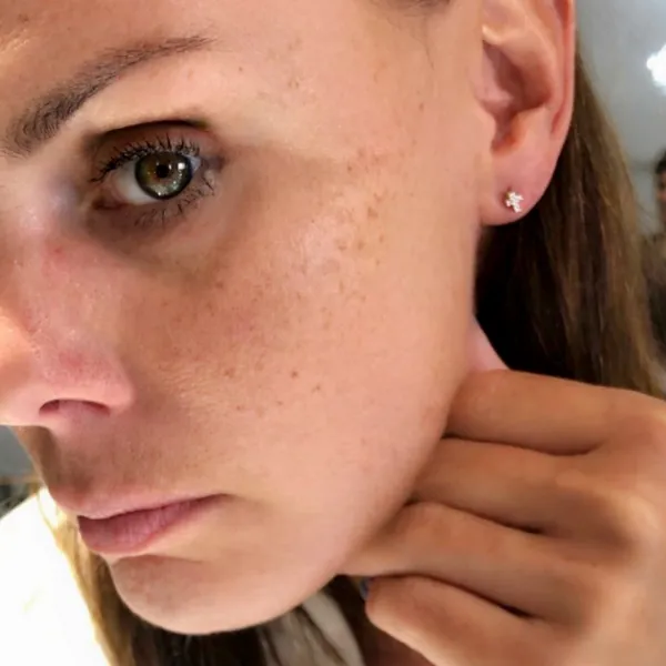Blink-Blink Diamantové náušnice krížik 0.11 ct3101ZDG
