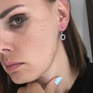 Blink-Blink Jedinečné diamantové náušnice z bieleho zlata so Zafírmi3270BZG