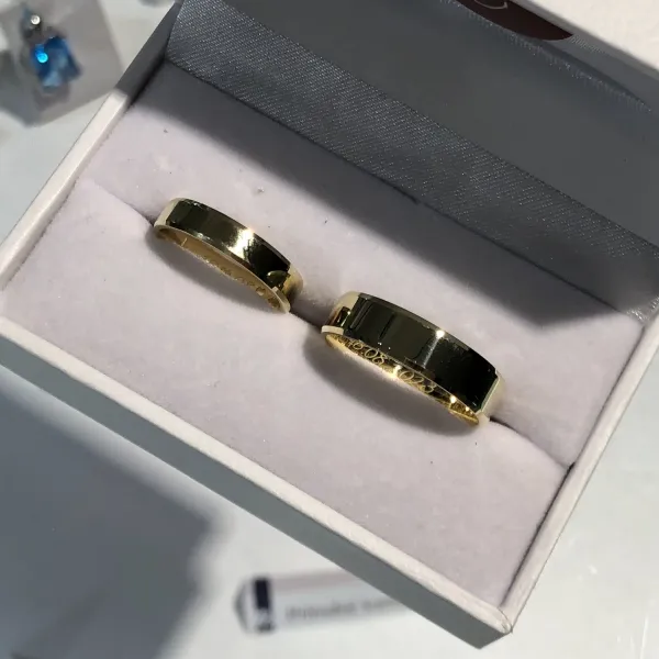 Blink-Blink Obrúčky so zrazenými hranami žlté 4mm5014-ZL