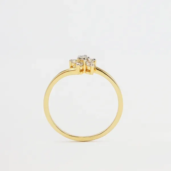 Blink-Blink Nádherný diamantový prsteň v tvare kvetu 0.14 ct1534ZDG