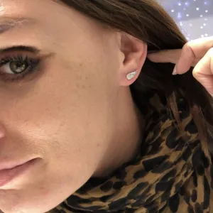 Blink-Blink Napichovacie diamantové náušnice anjelske krídlo 0.10 ct3116ZDB