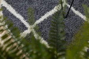 Dywany Lusczow Okrúhly Shaggy koberec BERBER CROSS sivý, veľkosť kruh 120