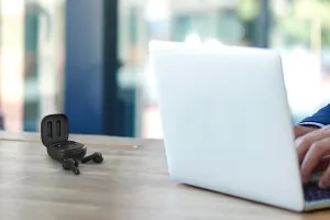 Lamax Clips1 Plus čierne Bluetooth slúchadlá