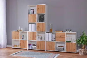 Malý regál s dvierkami beverly - biela/dub artisan