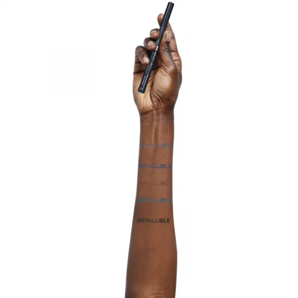 L’Oréal Paris Infaillible Grip 27H Precision Felt očné linky vo fixe odtieň Black 1 ml