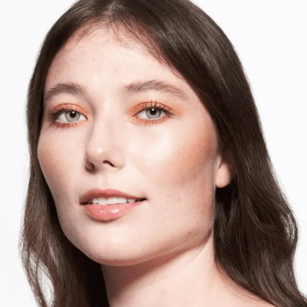 Catrice Sun Lover Glow bronzer odtieň 010 Sun - Kissed Bronze 8 g