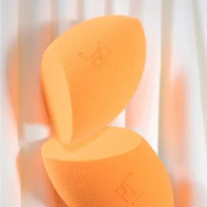 Real Techniques Miracle Complexion Sponge 2 Pack - 2 hubičky na nanášanie make-upu