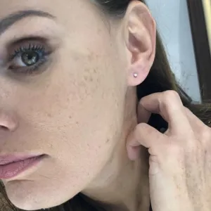 Blink-Blink Jemné diamantové náušnice 0.04 ct3010ZDG