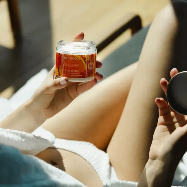 Organique Spicy Therapy spevňujúce telové maslo 200 ml