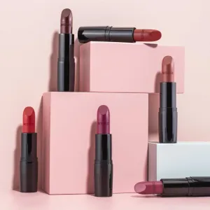 ARTDECO Perfect Color krémový rúž so saténovým finišom odtieň 926 Dark Raspberry 4 g