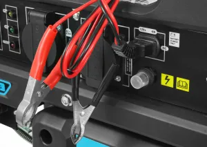 INVERTOROVÝ GENERÁTOR 3500 W BAUG