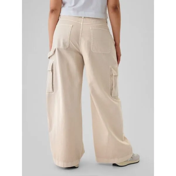GAP Trousers with pockets Baggy Khaki Cargo - Women's