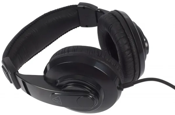 Behringer HPM1100-BK Štúdiové slúchadlá