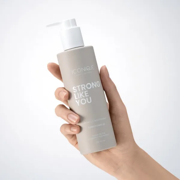 ICONIQUE Professional STRONG LIKE YOU Repair & Strengthening posilňujúci kondicionér pre poškodené vlasy 250 ml