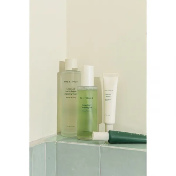 BOUTIJOUR Lotus Leaf Cleansing Gel hydratačný čistiaci gél s upokojujúcim účinkom 125 ml