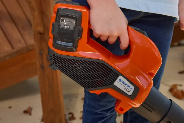 Akumulátorový Fúkač HUSQVARNA 230iB set