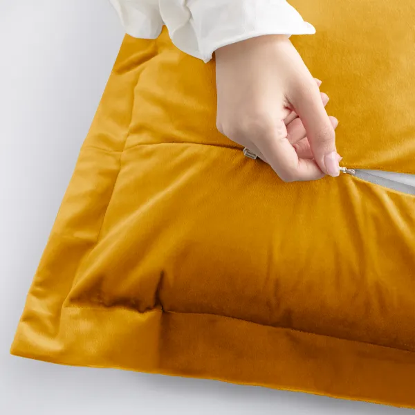 Obliečky na vankúše AmeliaHome Velvet Side Si horčicové, veľkosť 50x70
