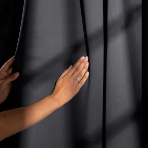 Záves AmeliaHome Blackout s priechodkami 140x175 cm grafitový, veľkosť 140x175
