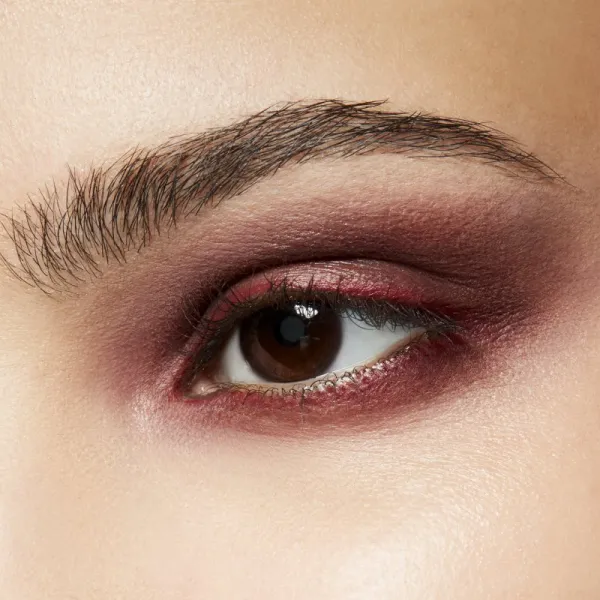 MAC Cosmetics Eye Shadow očné tiene odtieň Sketch Velvet 1.5 g