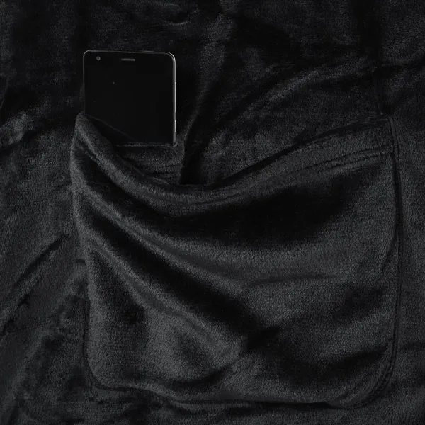 Deka s rukávmi DecoKing Lazy čierna, veľkosť 150x180