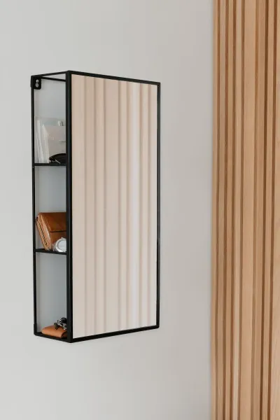Umbra Nástenné zrkadlo Cirko čierne, veľkosť 30x13x62