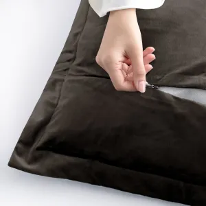 Obliečky na vankúše AmeliaHome Velvet Side Si tmavohnedé, veľkosť 50x70
