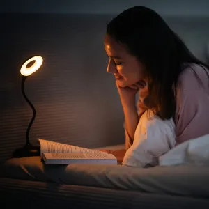 LED Lampička na čítanie bez modrej zložky Farba: Čierna