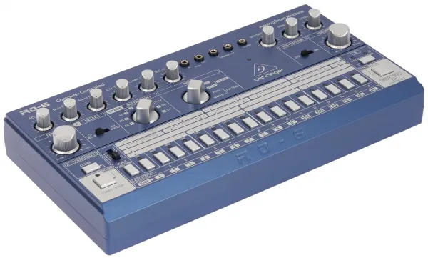 Behringer RD-6-BU Groovebox