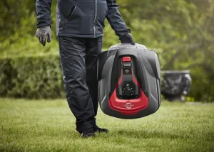 Robotická kosačka Cramer RM 2700