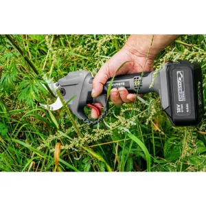 Akuzáhradnénožnice18VLi-lon58G029GRAPHITE