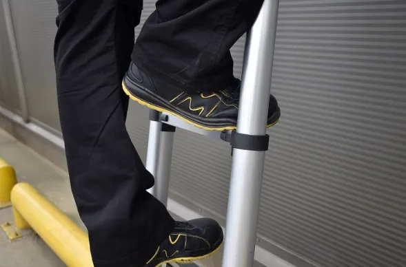 JAKS Teleskopický hliníkový rebrík 320 cm