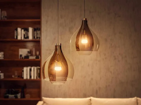 PHILIPS Hue White Ambiance 8W 1100 E27