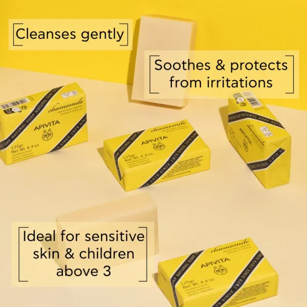 Apivita Natural Soap Chamomile čistiace tuhé mydlo 125 g