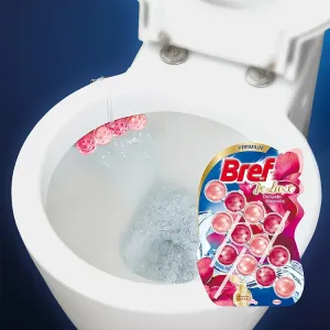 Bref DeLuxe Delicate Magnolia tuhý WC blok 3 x 50 g