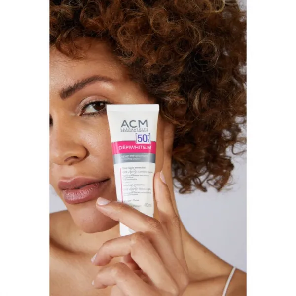 ACM Dépiwhite M ochranný krém na tvár SPF 50+ 40 ml