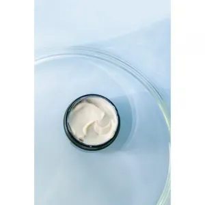 Mádara Feed regeneračná a hydratačná maska na vlasy 180 ml