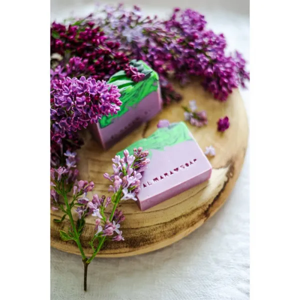 Almara Soap Fancy Lilac Blossom ručne vyrobené mydlo 100 g