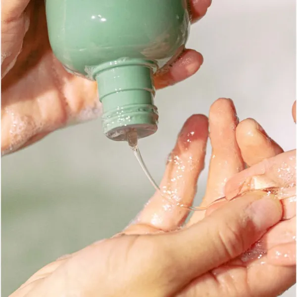 MÁDARA Kind jemný šampón 250 ml