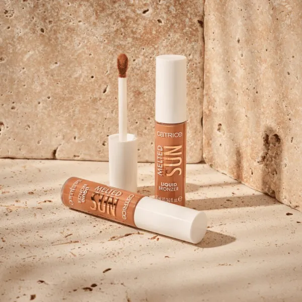 Catrice Melted Sun tekutý bronzer s matným efektom odtieň 015 Sunkissed 10 ml