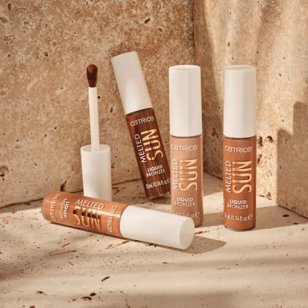Catrice Melted Sun tekutý bronzer s matným efektom odtieň 015 Sunkissed 10 ml