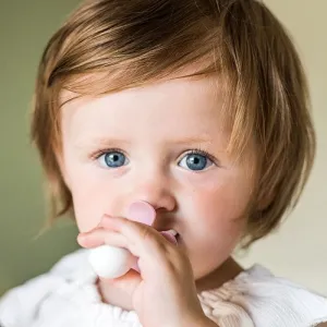 Ergonomický príbor pre deti Baby Ono bielo-zelený