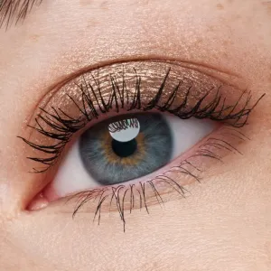 Catrice Metallic Spark krémové očné tiene pre trblietavý lesk odtieň 020 Diamond Dust 4 g