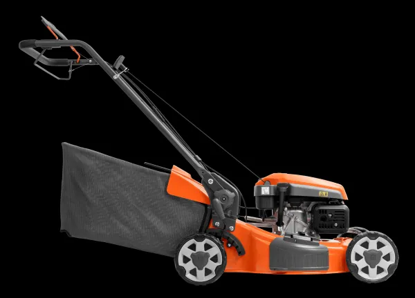 Kosačka na trávu Husqvarna LC 151S