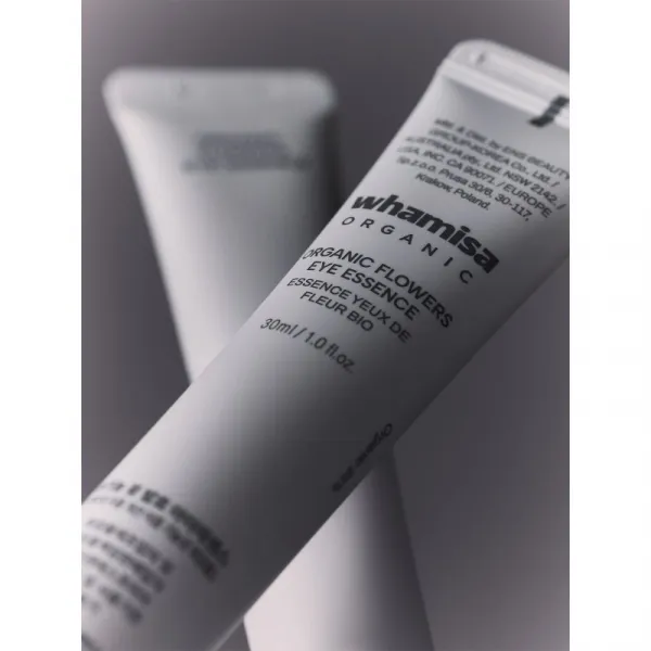 WHAMISA Organic Flowers Eye Essence rozjasňujúce očné sérum s protivráskovým účinkom 30 ml