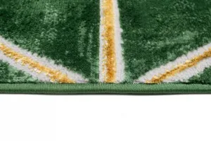 ModernýzelenýkoberecsozlatýmvzoromtrojuholníkovŠírka:140cm|Dĺžka:200cm56486_115833