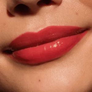 Catrice Glass Like Dewy Lip Tint vysoko pigmentovaný lesk na pery s hydratačným účinkom odtieň 080 Watch Out - It's Hot 3 ml