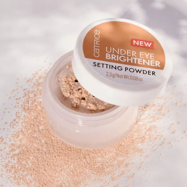 Catrice Under Eye Brightener fixačný púder s hydratačným účinkom odtieň 020 Warm Nude 2.3 g