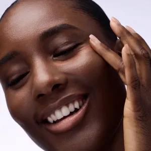 Catrice Under Eye Brightener rozjasňovač proti kruhom pod očami odtieň 040 Dark Mocha 4.2 g