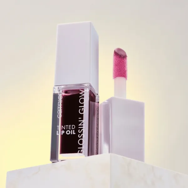 Catrice Glossin' Glow Tinted Lip Oil tónovací balzam na pery s hydratačným účinkom odtieň 070 Make A Move 4 ml