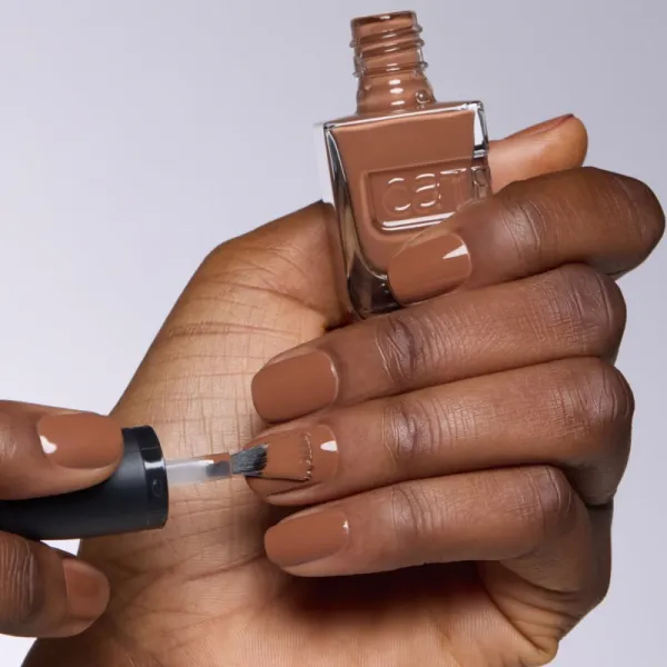 Catrice GEL AFFAIR lak na nechty odtieň 009 Nut Your Business 10.5 ml